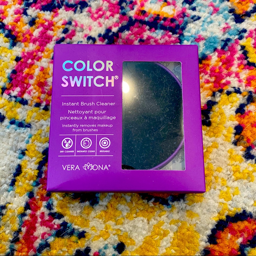 Vera Mona color switch solo